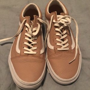 Vans Unisex Old Skool sneaker in blush